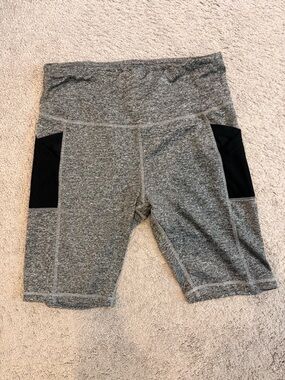 Ebb & Flow | Size Large| Grey Women’s Workout biker Shorts with Side Pockets